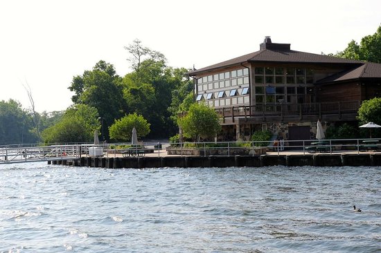 manasquan-reservoir-visotor