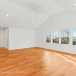 20231213192638250981000000-o